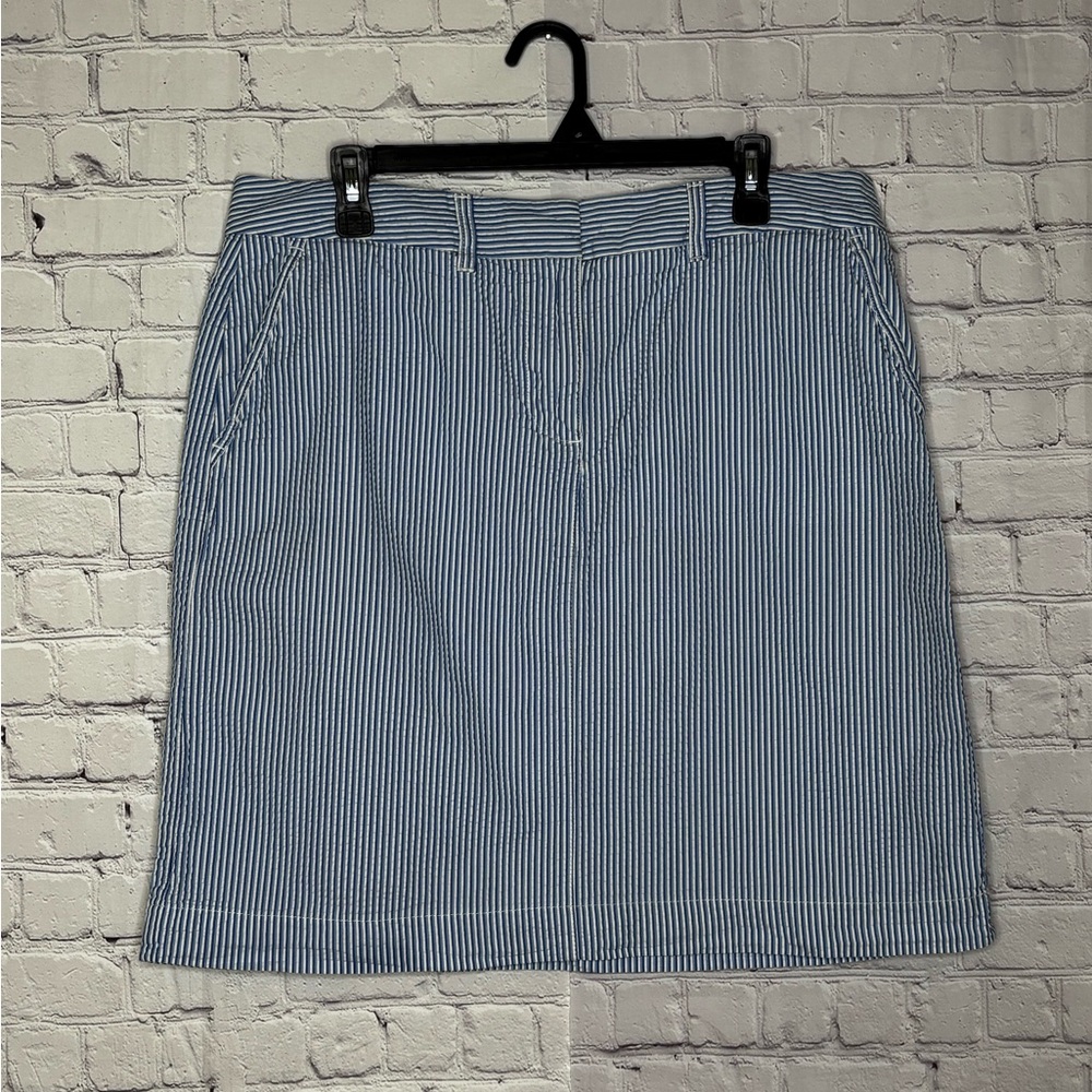L.L. Bean Seersucker Blue and White Striped Skirt with Pockets Size 14